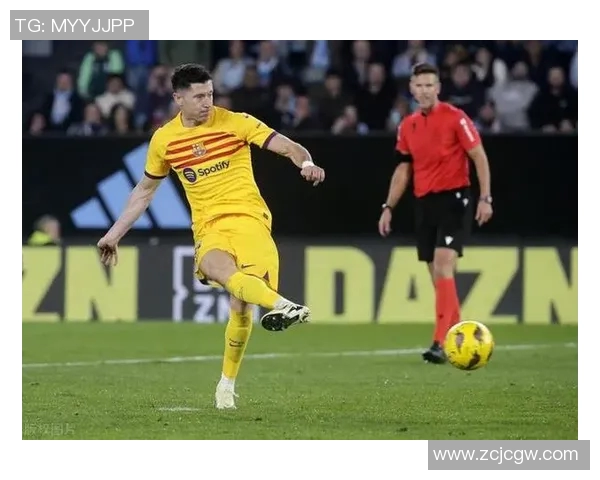 莱万金靴在望欧冠赛场10场狂轰12球领跑射手榜